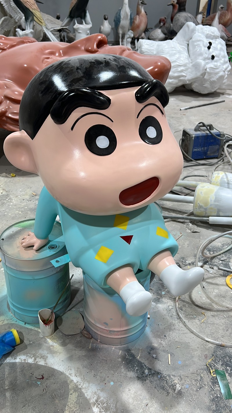 蜡笔小新雕塑