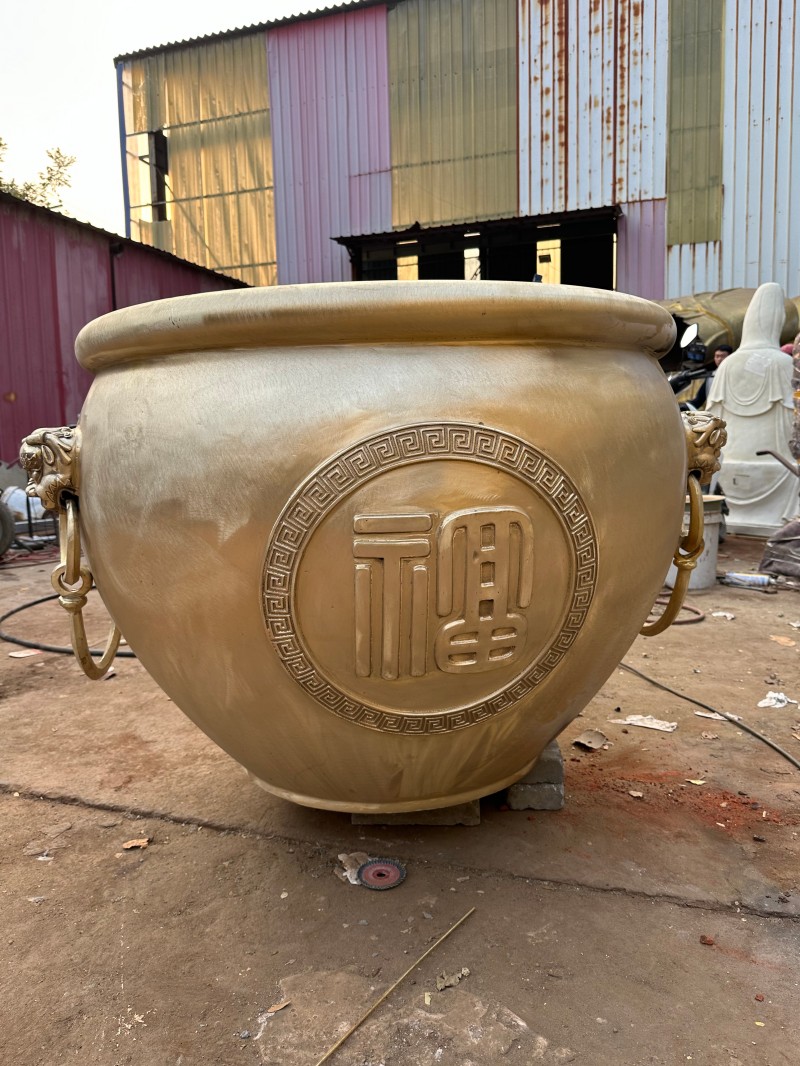 福字大缸铜雕